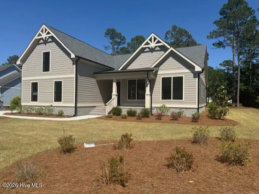 668 Breezewood Drive SE Bolivia NC 28422