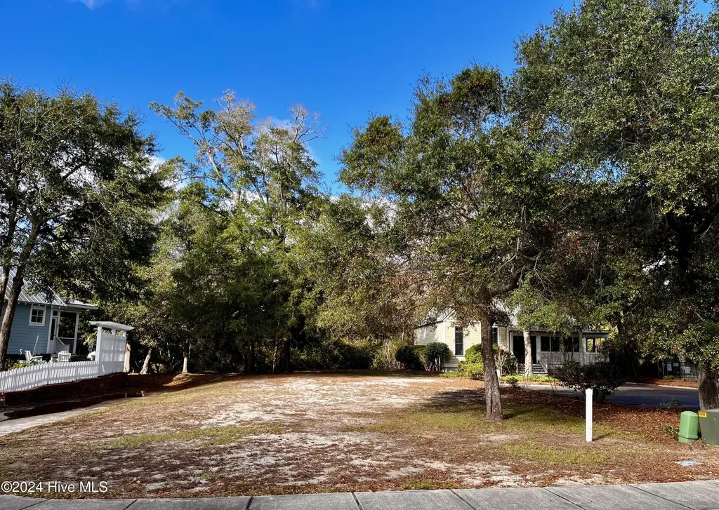 202 Fire Fly Lane Southport NC 28461