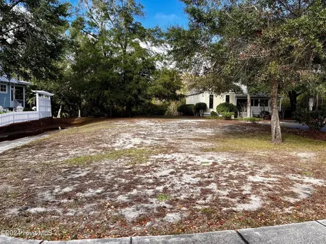 202 Fire Fly Lane Southport NC 28461