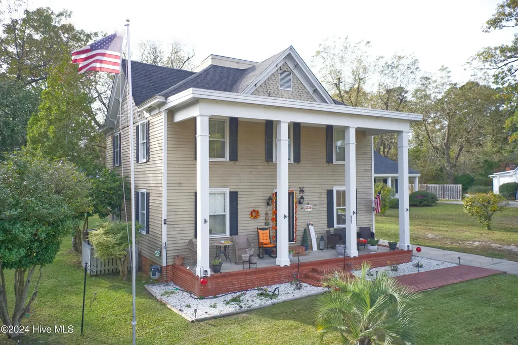 907 Smyrna Drive Whiteville NC 28472