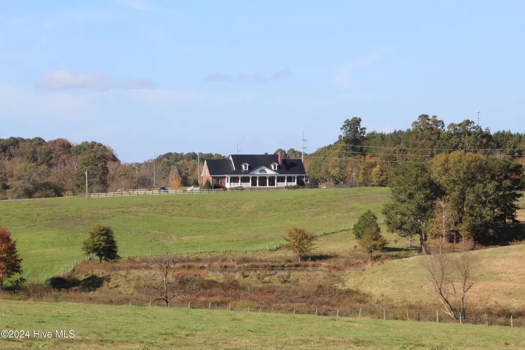 455 Hogan Farm Road Seagrove NC 27341