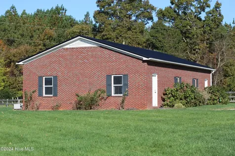 455 Hogan Farm Road Seagrove NC 27341