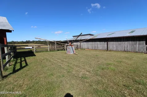455 Hogan Farm Road Seagrove NC 27341