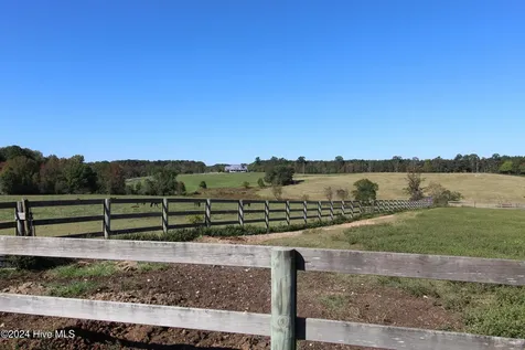 455 Hogan Farm Road Seagrove NC 27341
