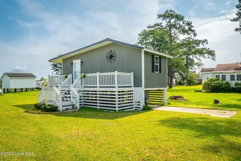 552 Lamont Street Belhaven NC 27810