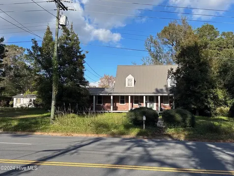 570 W Main Street Wallace NC 28466