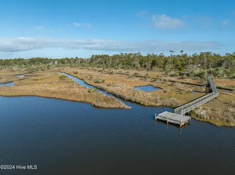 343 Landon Lane Sneads Ferry NC 28460