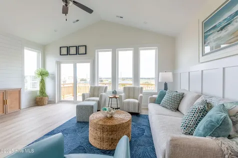 122 Shell Road Surf City NC 28445