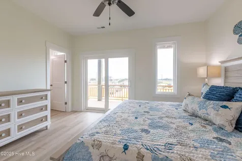 122 Shell Road Surf City NC 28445