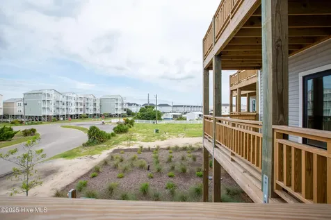 122 Shell Road Surf City NC 28445