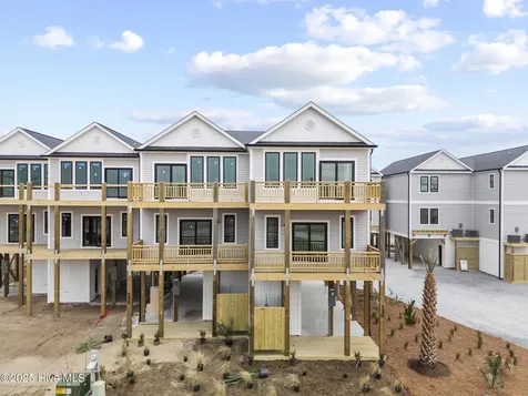 122 Shell Road Surf City NC 28445