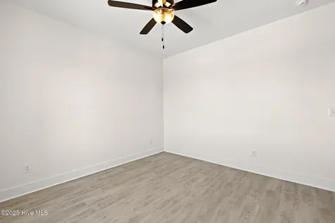 122 Shell Road Surf City NC 28445