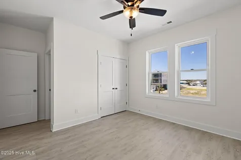 122 Shell Road Surf City NC 28445