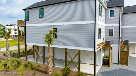 122 Shell Road Surf City NC 28445