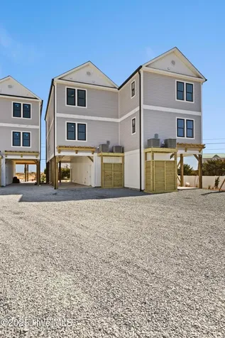 122 Shell Road Surf City NC 28445