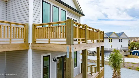 122 Shell Road Surf City NC 28445