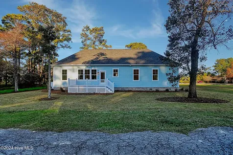 115 Genoes Point Road SW Supply NC 28462