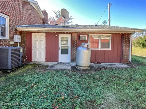 4271 Caratoke Highway Barco NC 27917