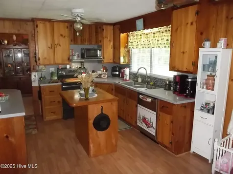 4271 Caratoke Highway Barco NC 27917