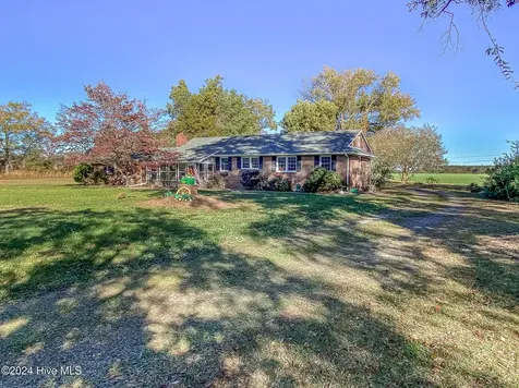 4271 Caratoke Highway Barco NC 27917