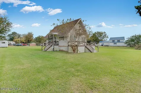 110 Wetherington Landing Road Stella NC 28582
