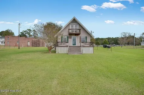 110 Wetherington Landing Road Stella NC 28582