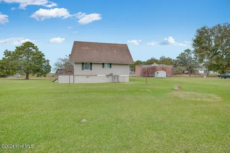 110 Wetherington Landing Road Stella NC 28582