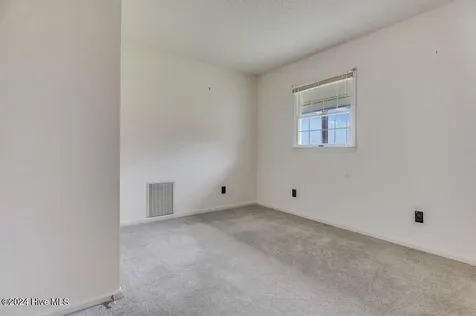 110 Wetherington Landing Road Stella NC 28582