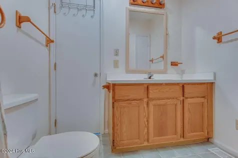 110 Wetherington Landing Road Stella NC 28582