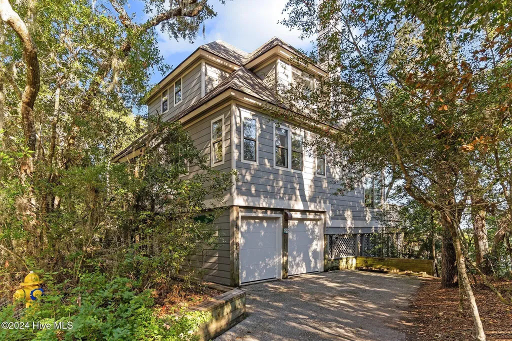 121 N Bald Head Wynd Bald Head Island NC 28461