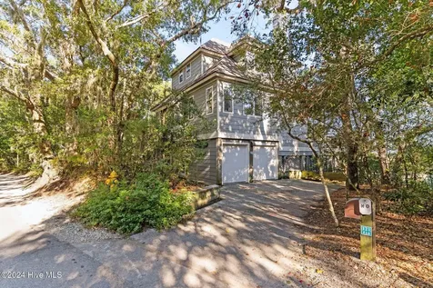 121 N Bald Head Wynd Bald Head Island NC 28461
