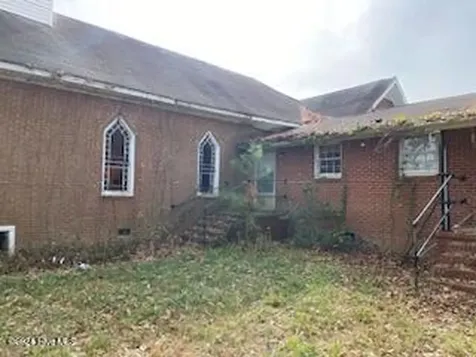 5032 Aviation Place NW Wilson NC 27896