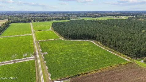 215 Nc 43 Highway Vanceboro NC 28586