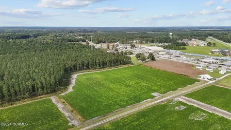 215 Nc 43 Highway Vanceboro NC 28586