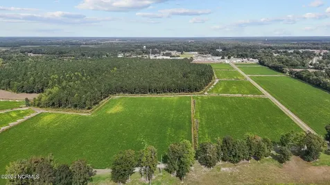 215 Nc 43 Highway Vanceboro NC 28586