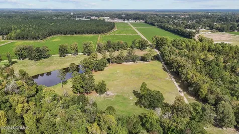 215 Nc 43 Highway Vanceboro NC 28586