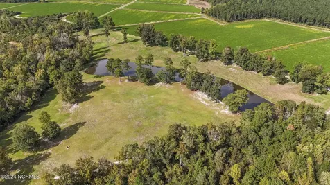 215 Nc 43 Highway Vanceboro NC 28586