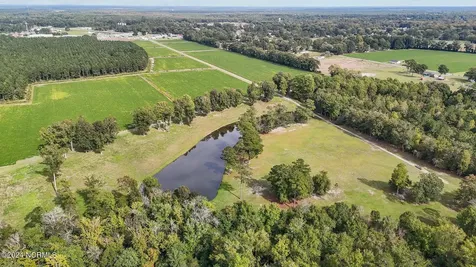 215 Nc 43 Highway Vanceboro NC 28586