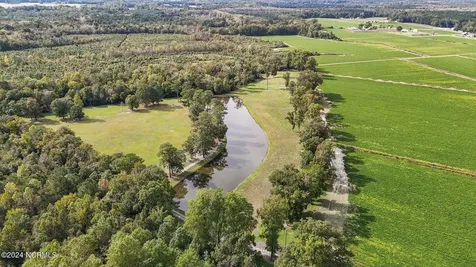 215 Nc 43 Highway Vanceboro NC 28586