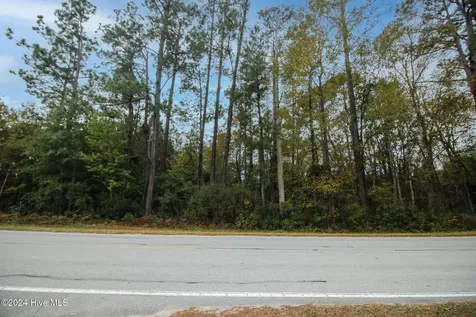 861 Roberts Road Newport NC 28570