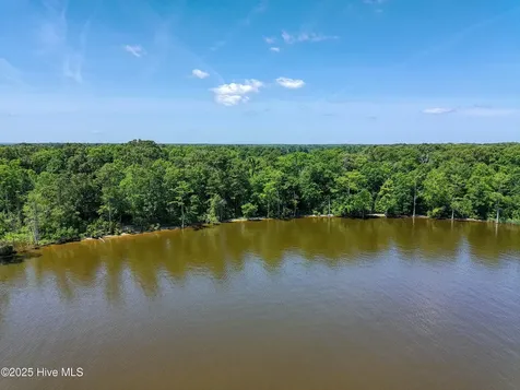 9, 10, 11 Peninsula Shores Way Hertford NC 27944