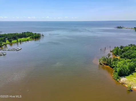 9, 10, 11 Peninsula Shores Way Hertford NC 27944