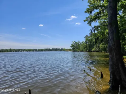 9, 10, 11 Peninsula Shores Way Hertford NC 27944
