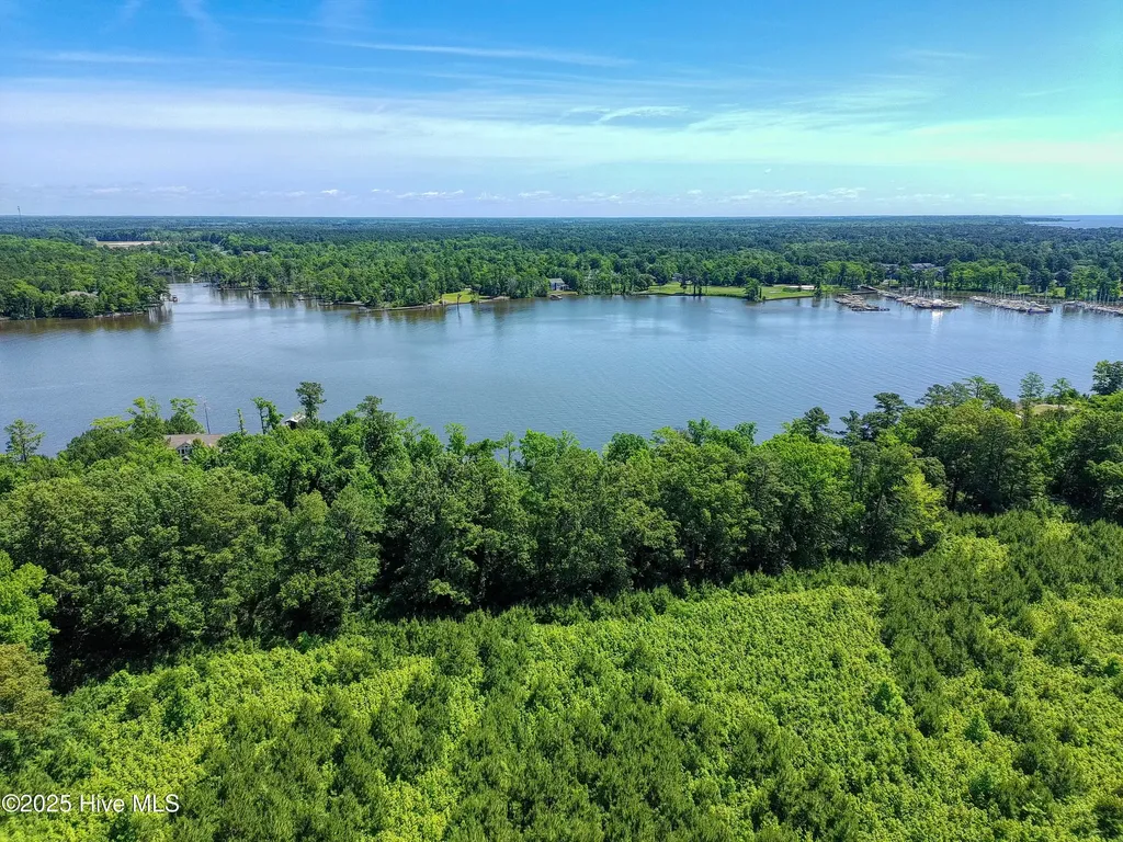 9 Peninsula Shores Way Hertford NC 27944