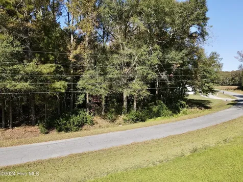 1239 Chance Boulevard Robersonville NC 27871