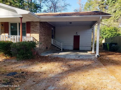 716 W Burkhead Street Whiteville NC 28472
