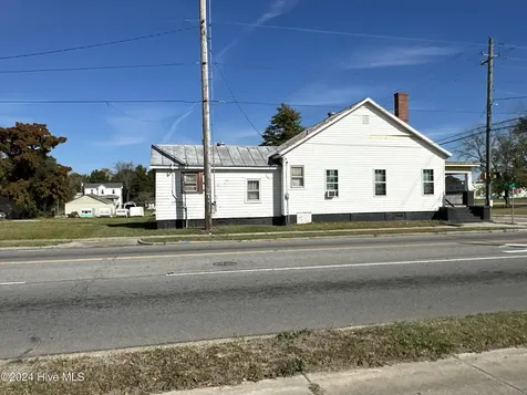 127 E 5th Street Washington NC 27889