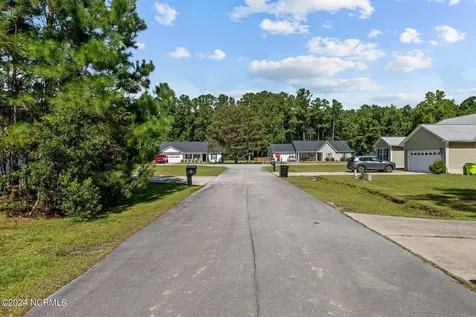 102 Redbud Court Havelock NC 28532