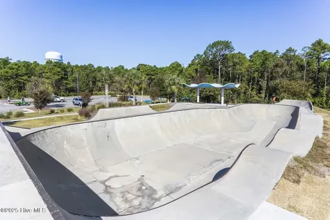 261 Greenview Ranch Wilmington NC 28411