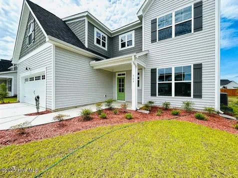 504 Yellow Birch Way Hubert NC 28539
